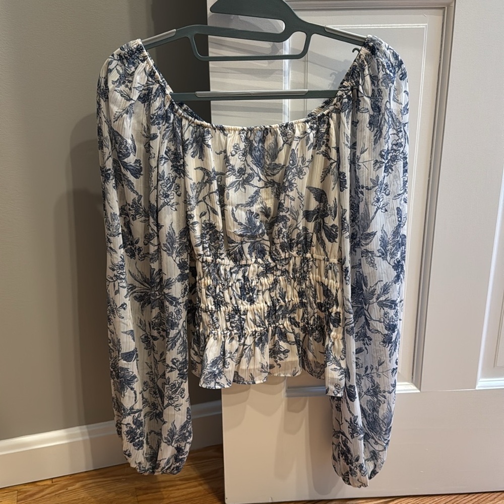 Express cropped blouse - Picture 2 of 3
